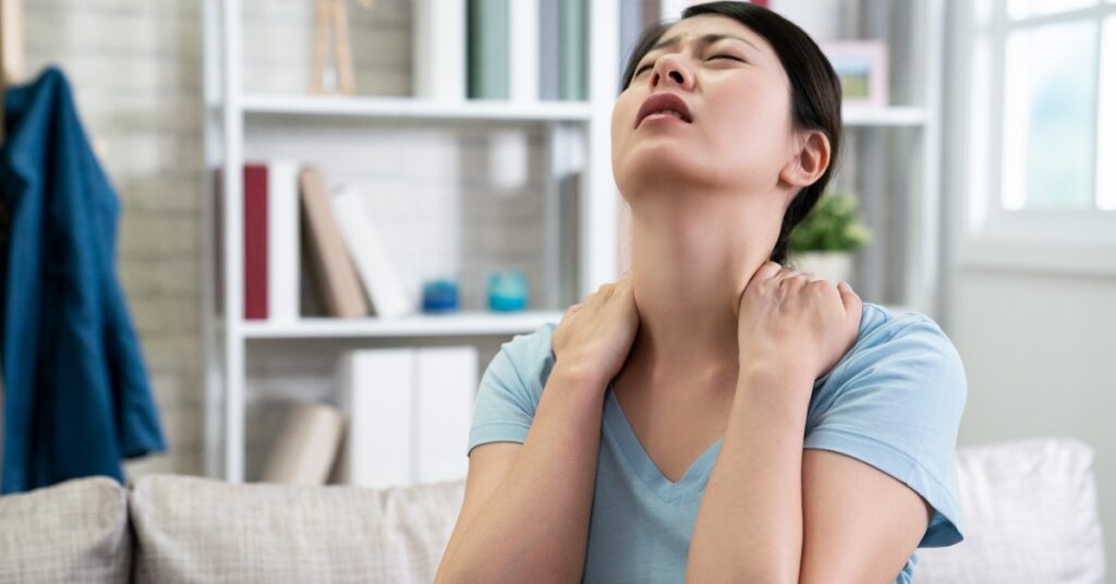 shoulder muscle spasms